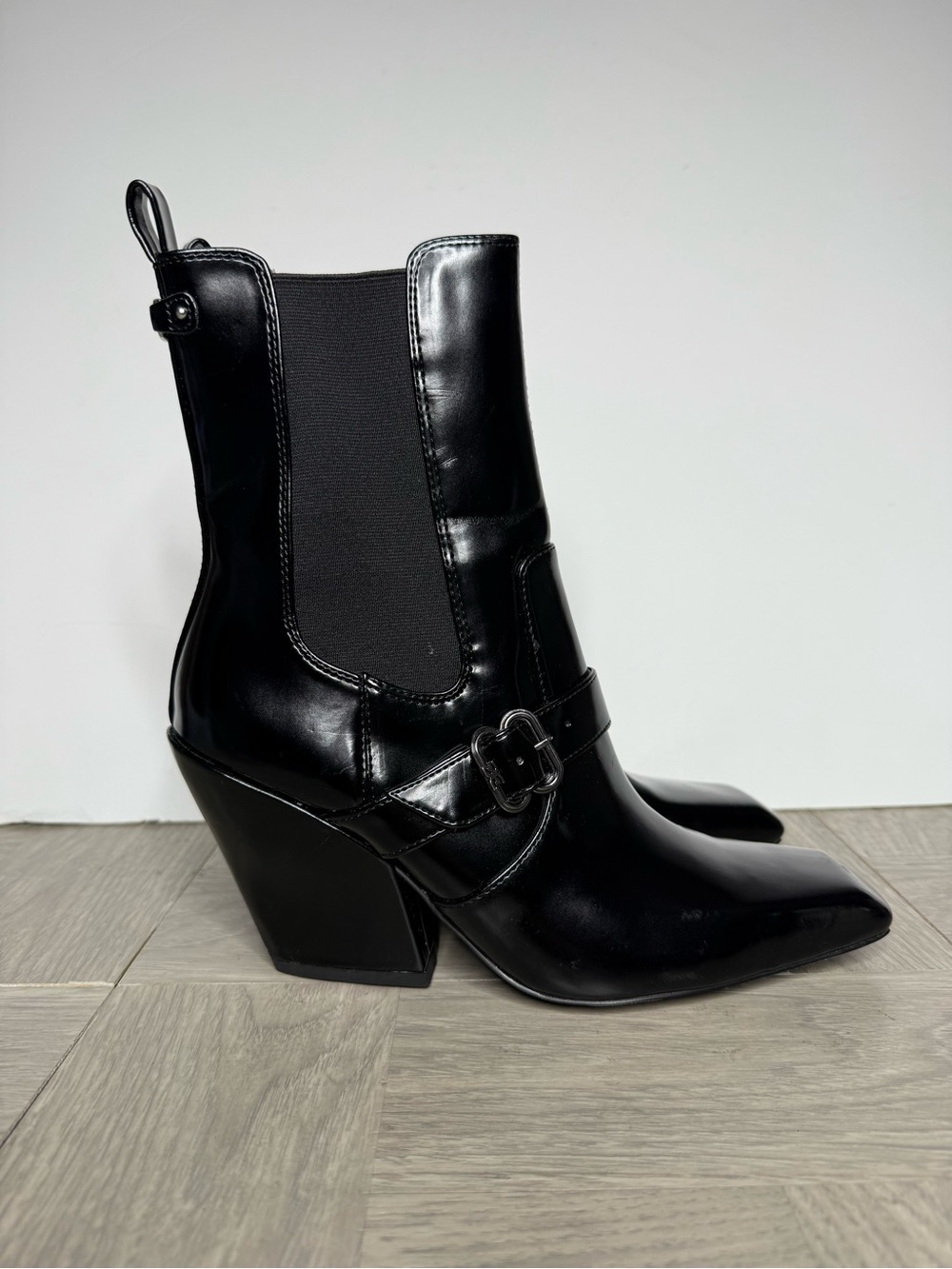 Sam Edelman Suzette Black Square Toe Bootie 8 - Picture 7 of 7